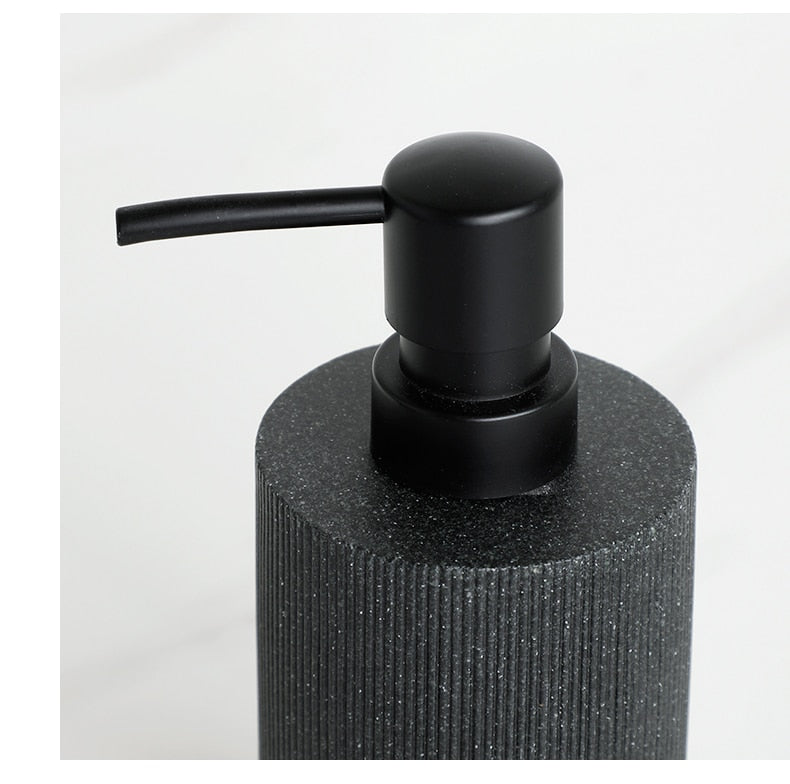 Schwarzes Badezimmer Zubehör Sets mit Seifenspender Zahnbürstenhalter Becher Seifenschale Mundwasser Cup Toilettenbürstenhalter - Unique Outlet