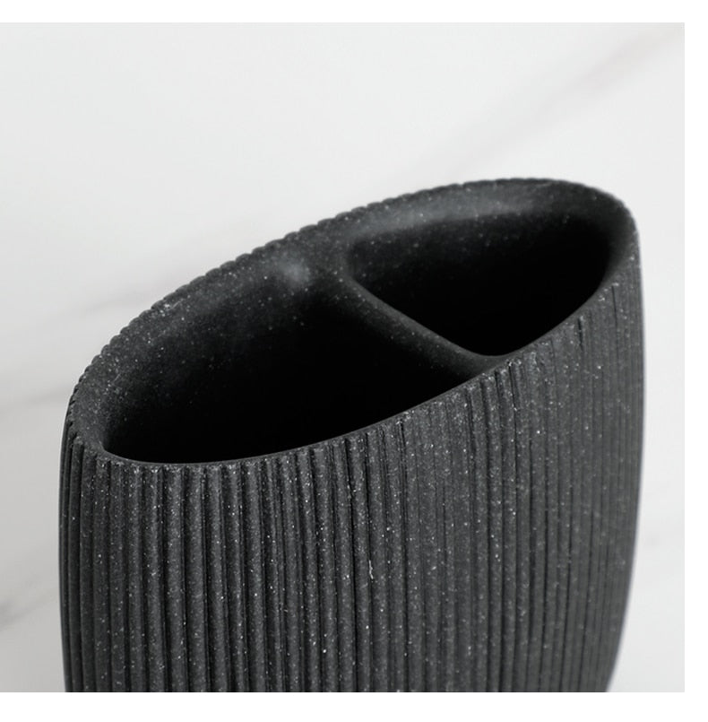 Schwarzes Badezimmer Zubehör Sets mit Seifenspender Zahnbürstenhalter Becher Seifenschale Mundwasser Cup Toilettenbürstenhalter - Unique Outlet