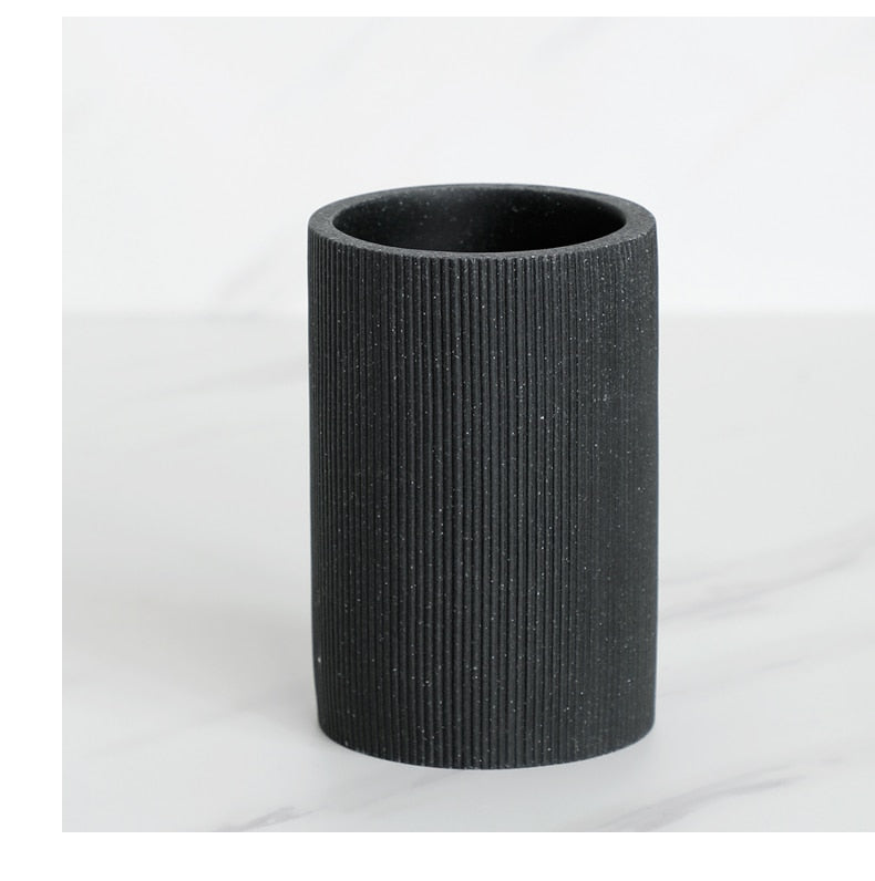 Schwarzes Badezimmer Zubehör Sets mit Seifenspender Zahnbürstenhalter Becher Seifenschale Mundwasser Cup Toilettenbürstenhalter - Unique Outlet