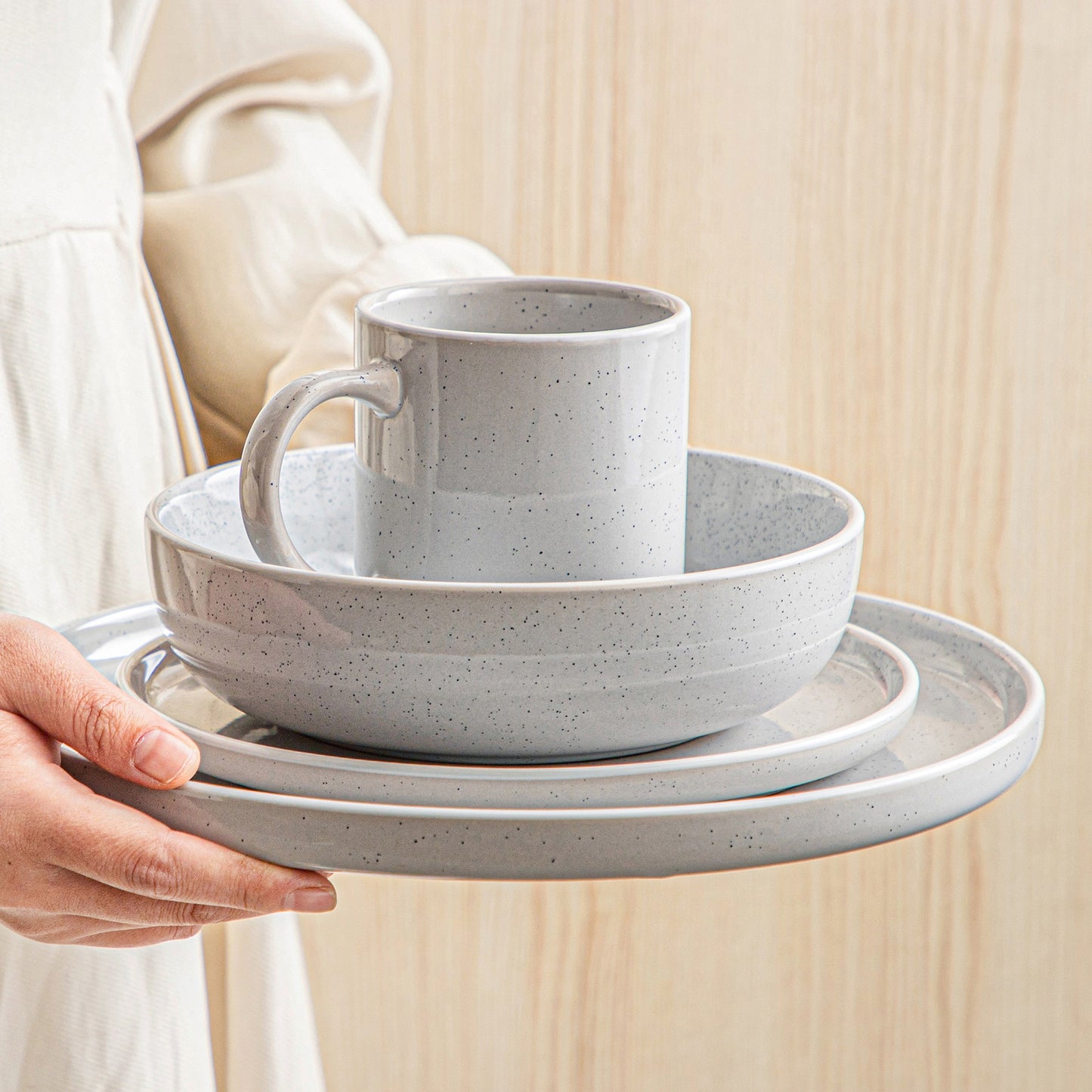 16/32/48 teiliges weißes Stoneware-Set mit Sesame Glaze Ceramic Dinnerware-Set - Unique Outlet