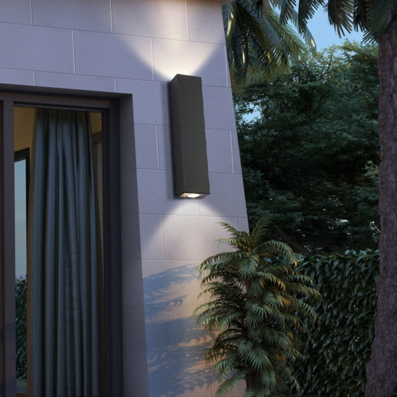 Wasserdichte Außenwandleuchte, LED, Modern, IP67, Aluminium, Schwarz oder Weiß, geeignet für 96V-240V - Unique Outlet