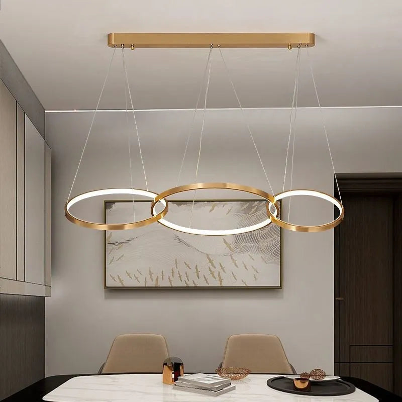 Moderne LED-Kronleuchterbeleuchtung - Goldener Ring-Pendelleuchte für Wohnzimmer, Esszimmer & Küche - Unique Outlet