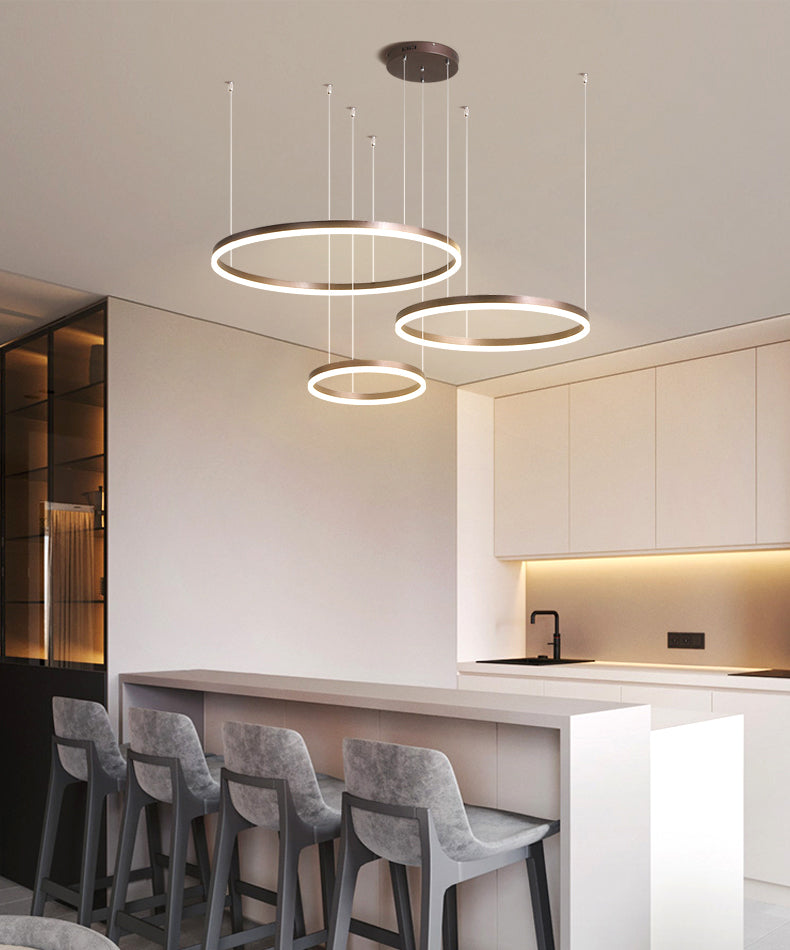 2023 Moderne LED-Kronleuchter-Heimbeleuchtung, gebürstete Ringe, Deckenmontage, hängende Lampe, Gold & Kaffee Farben (40/60/80cm) - Unique Outlet