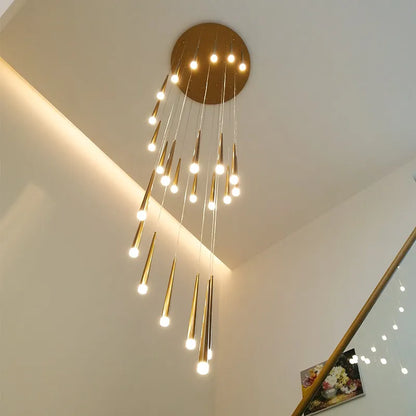 Moderner Treppen-Kronleuchter, Atmosphärisch für Duplex-Wohnungen, Nordisches Design, Drehbarer Lang-Pendelleuchter - Unique Outlet