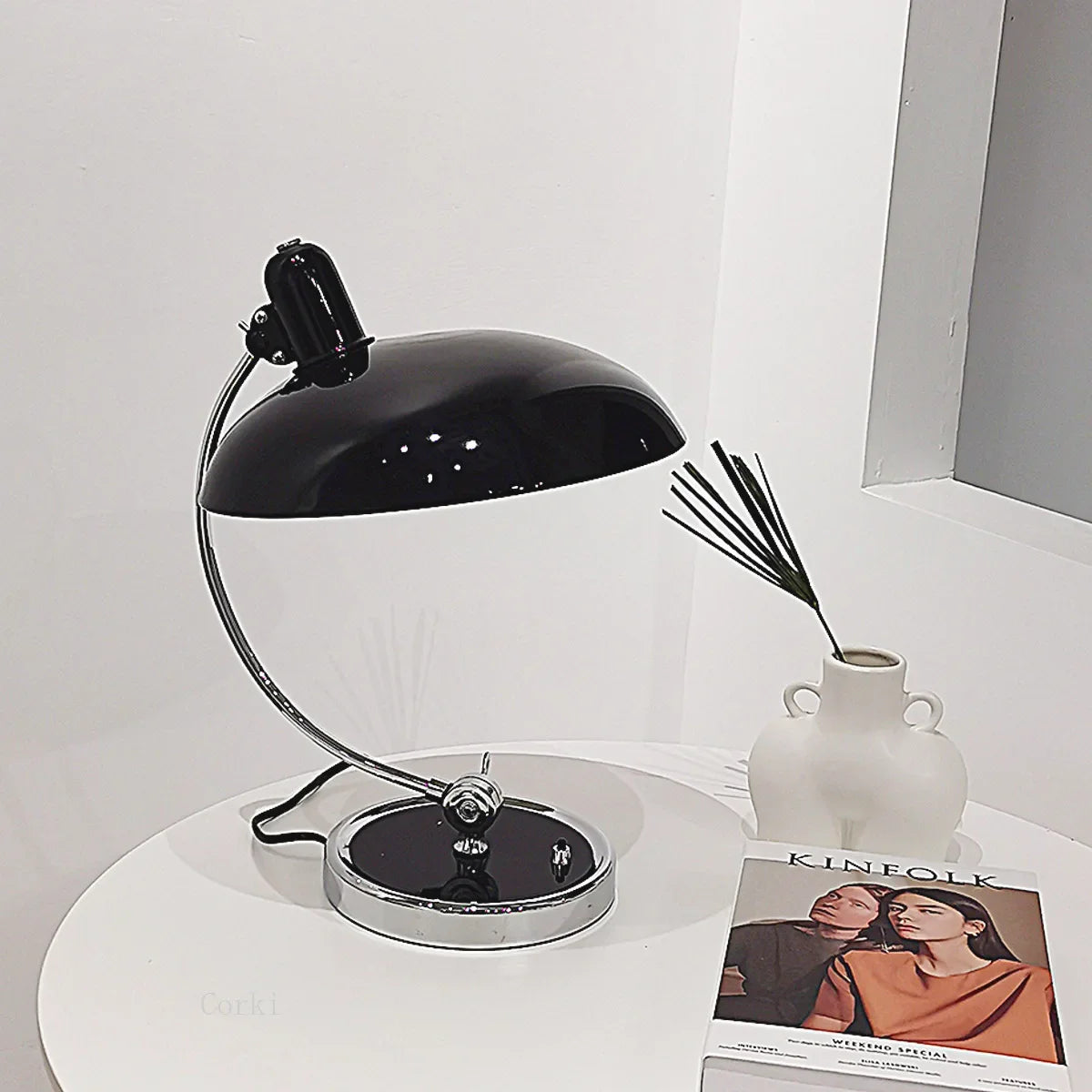 Retro Design Schreibtischlampe im Dänischen Stil mit flexiblem Schwenkarm - Verschiedene Farben - Unique Outlet