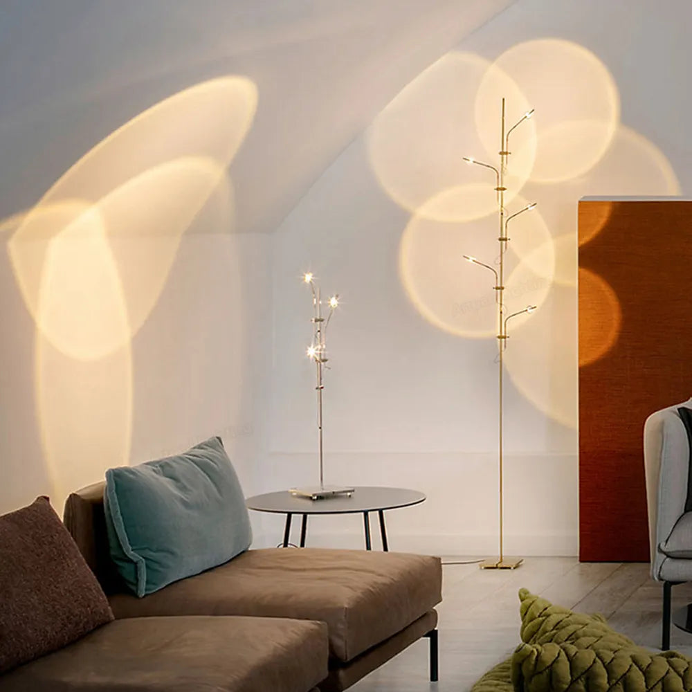 Italienisches Design LED Stehleuchte – Regenbogen-Projektionslampe für atmosphärisches Licht - Unique Outlet