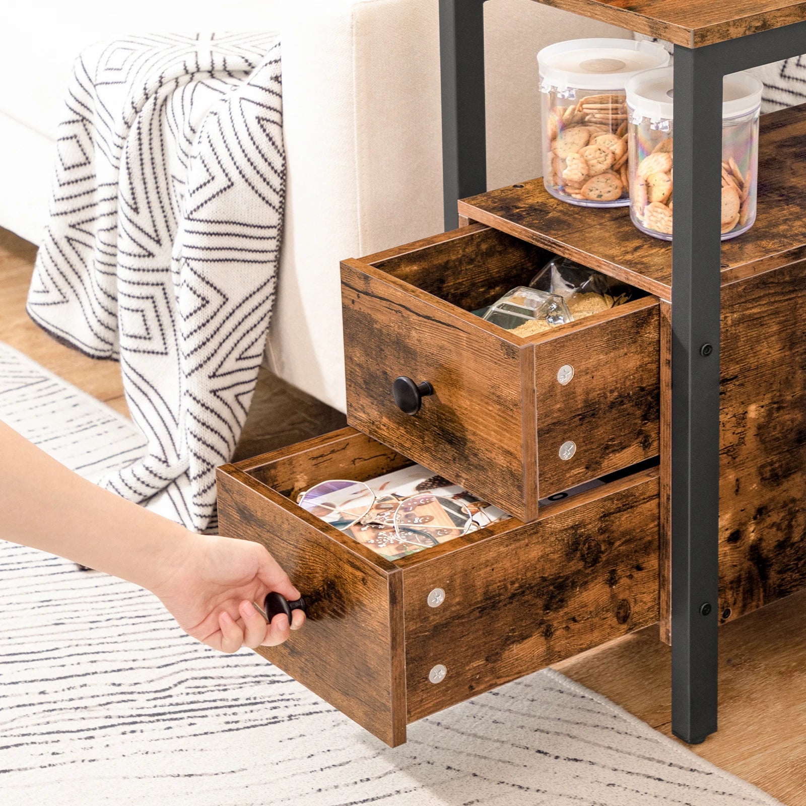 Schmaler Beistelltisch mit Schublade und Ablagefach, Nachttisch für kleine Räume, Holz-Akzentmöbel in Rustikalem Braun - Unique Outlet