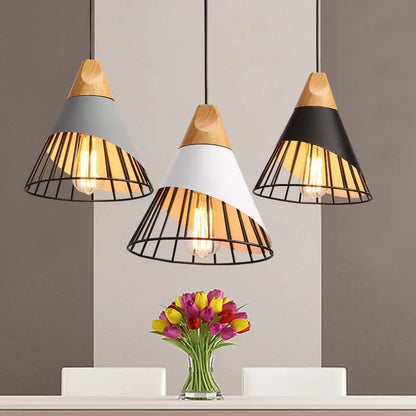 Moderne LED Vogelkäfig-Pendelleuchte - Stilvolles Kronleuchter-Design für Küche und Wohnbereiche - Unique Outlet