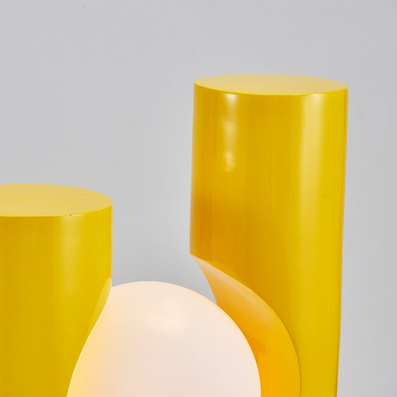Neuartige Nordische Kindertischlampe in U-Form aus Harz, Einfache Persönlichkeit, Gelbe Schreibtischdekoration für Mädchenzimmer - Unique Outlet