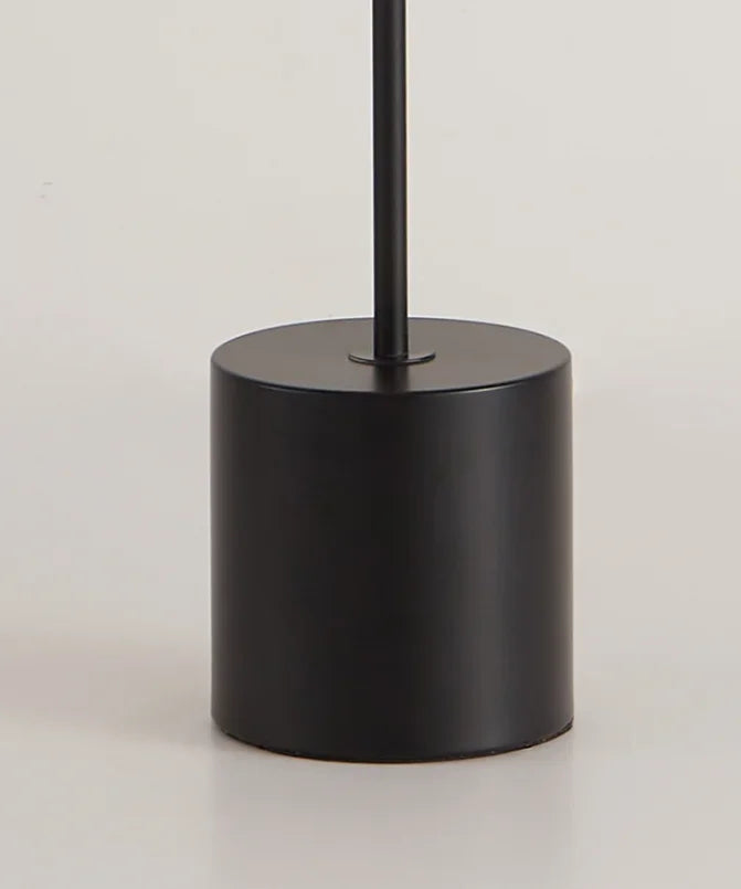 Moderner minimalistischer LED-Bodenleuchter aus Glas mit mehreren Köpfen für Wohnzimmer, Arbeitszimmer und Hotel - Unique Outlet