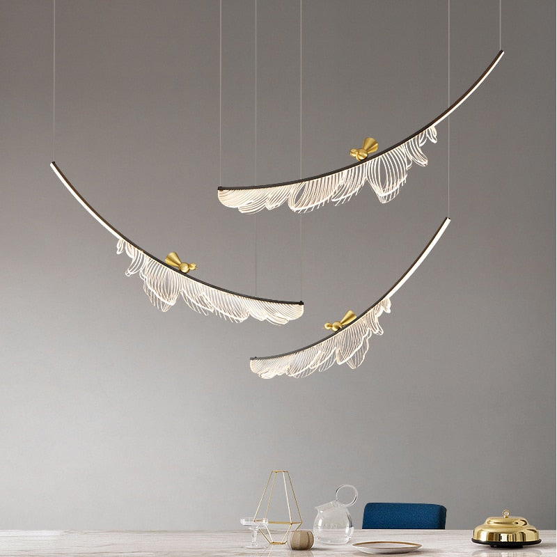Neuartiges Design 2023 - Vogel- und Blatt-Motiv im asiatischen Stil, LED-Pendelleuchte für Restaurants, Hotels und Projekte - Unique Outlet