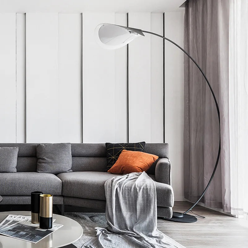 Moderne Parabola LED-Stehleuchte – Elegantes Schwarz für Wohn- und Schlafbereich - Unique Outlet