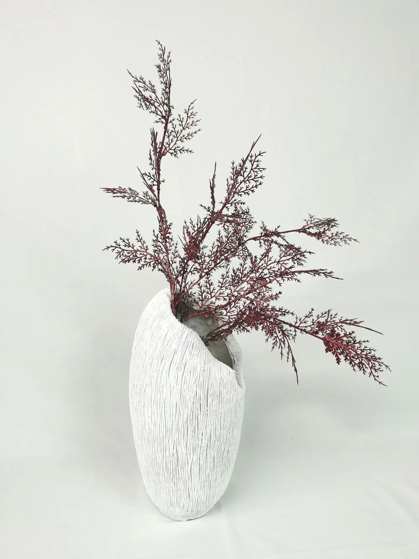 Designer Harzschale in Naturinspirierter Formgebung - Unique Outlet