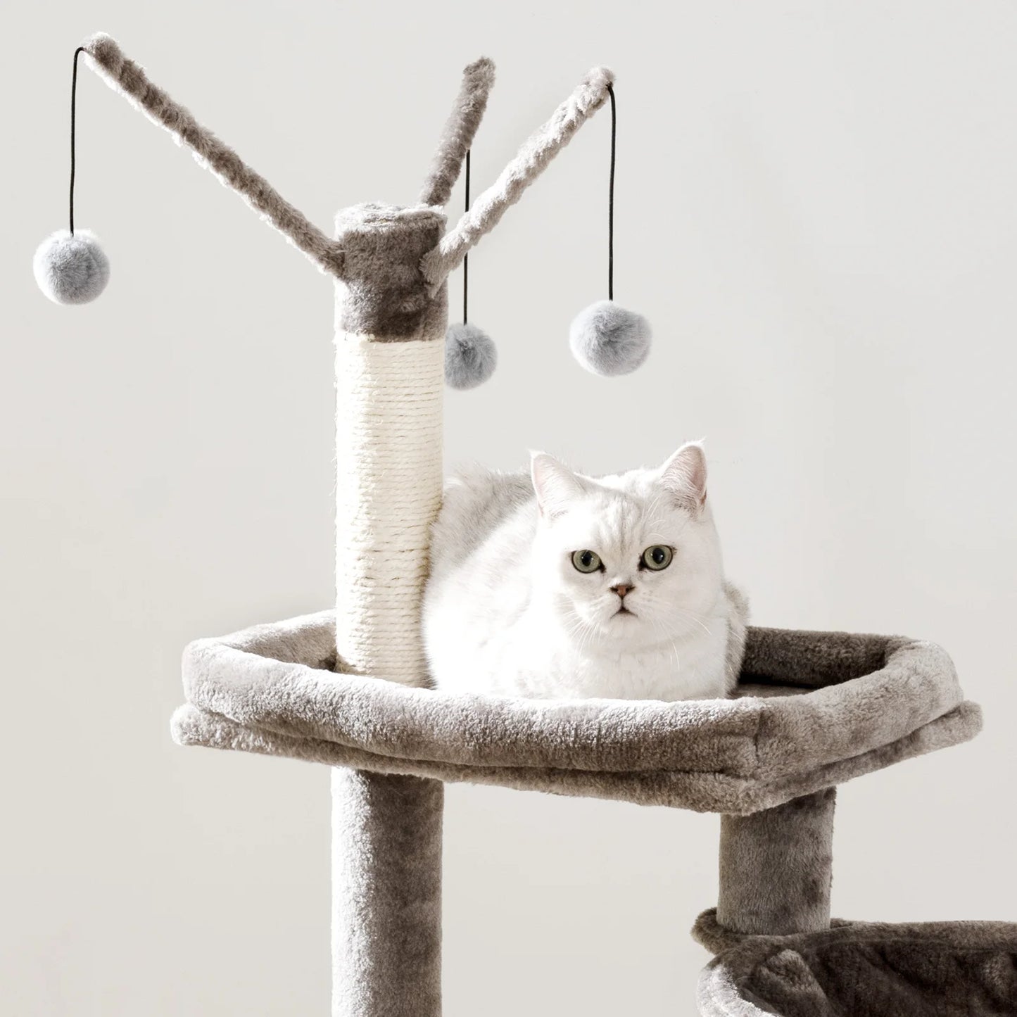 Luxuriöser Katzenturm mit Mehreren Ebenen, Hängematte, Kletterbaum und Spielzeug, Kratzbaum in Grau - Unique Outlet