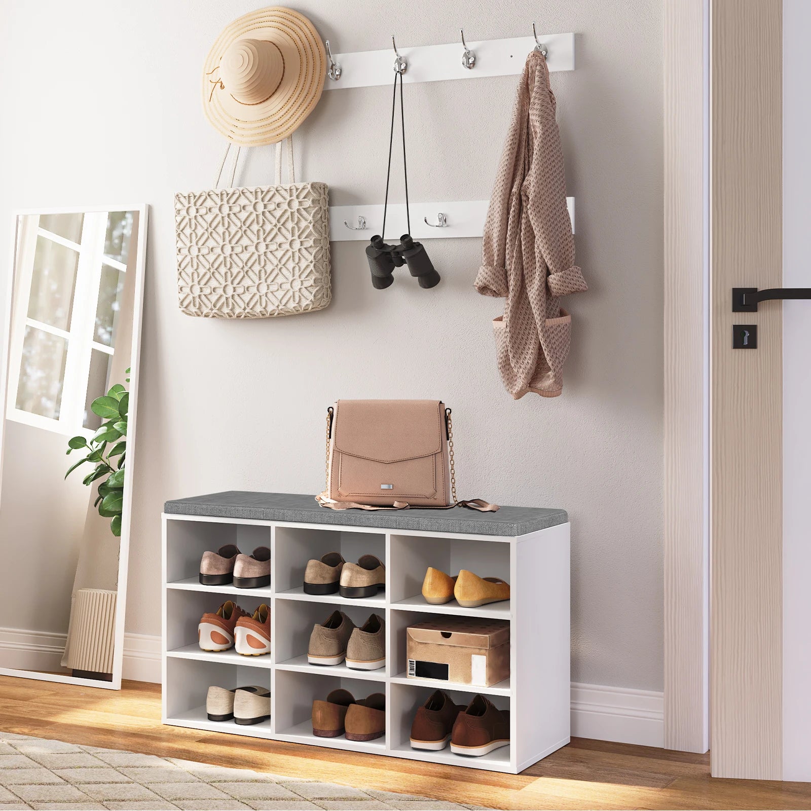 Moderner Garderobenschuhregal-Set mit Gepolsterter Sitzbank und Wandgarderobe, 9 Fächer & Haken, in Weiß - Unique Outlet