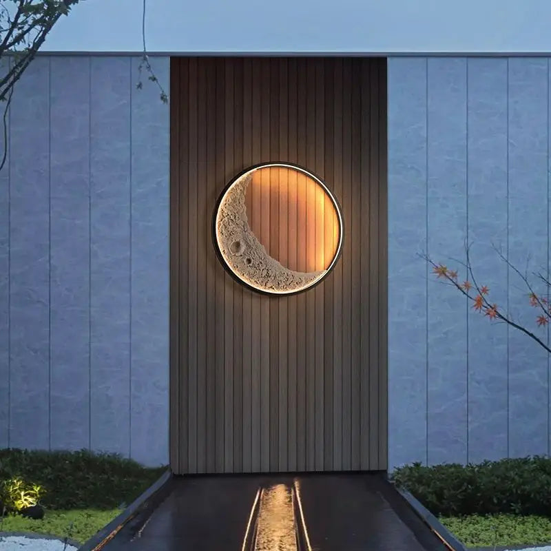Außenbereich IP65 Wasserdichte LED-Wandlampe – Terrassen- und Gartenbeleuchtung, Mond-Dekor-Kunstwandlampen aus Aluminium - Unique Outlet
