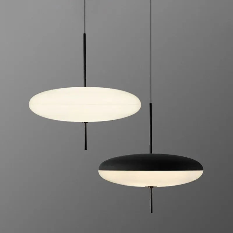 Moderne UFO-Pendelleuchte LED – Minimalistische Hängelampe in Schwarz und Weiß - Unique Outlet