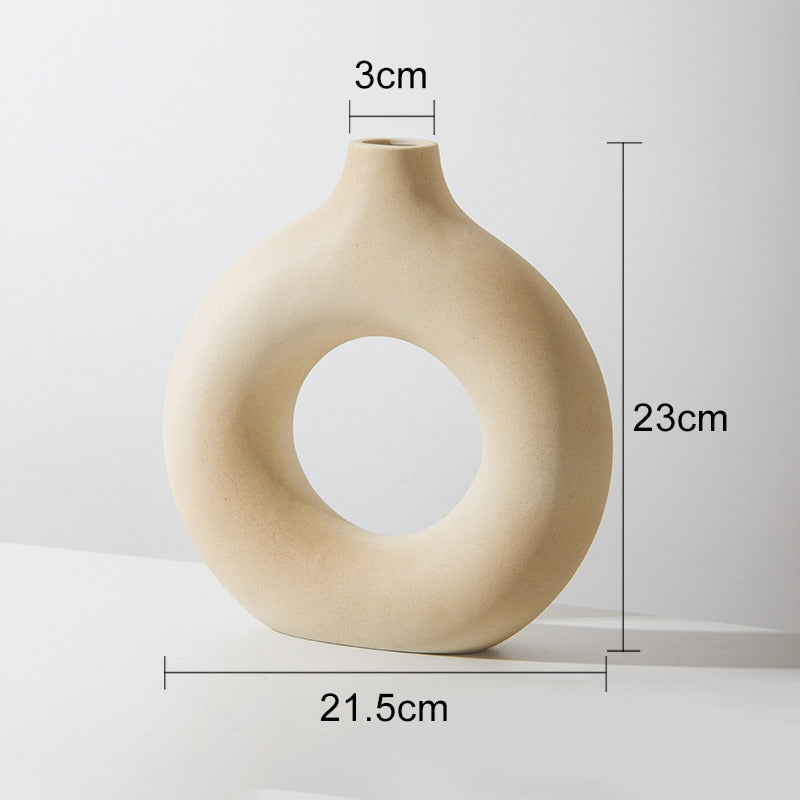 kreisförmige Donut Vase aus Keramik - Unique Outlet