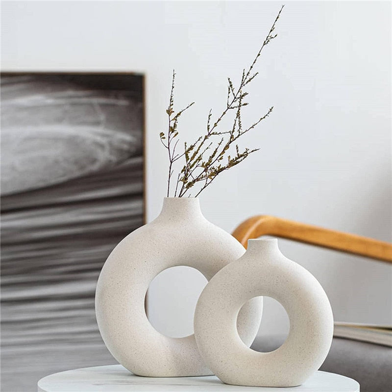 kreisförmige Donut Vase aus Keramik - Unique Outlet