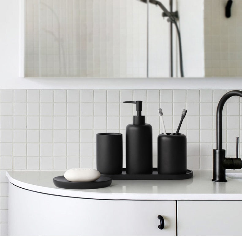 Premium 5 tlg. schwarzes Badezimmerzubehör Set - Unique Outlet