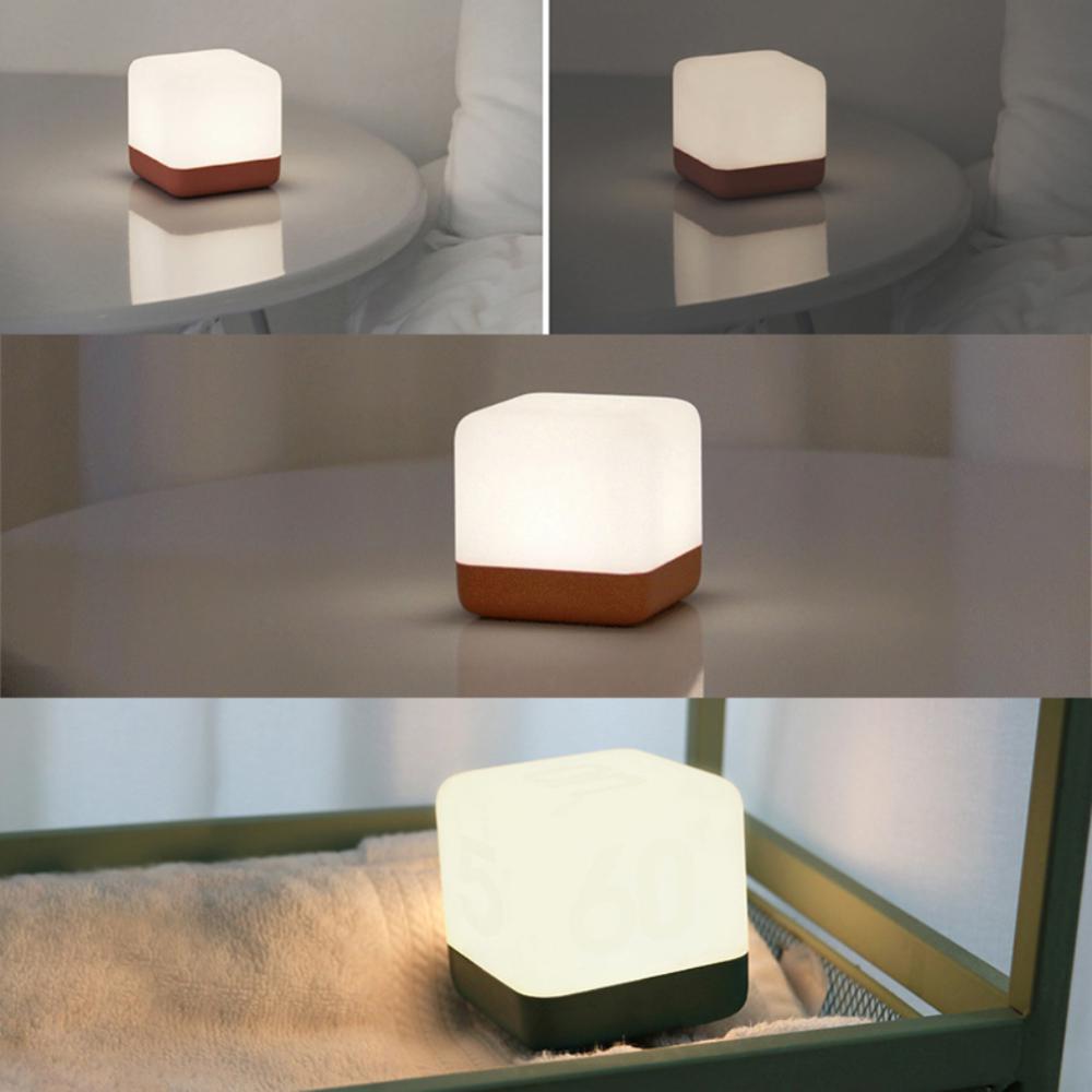 LED Tischlampe(Umdrehfunktion)  mit automatischer Timing-Funktion und USB-Aufladung - Unique Outlet