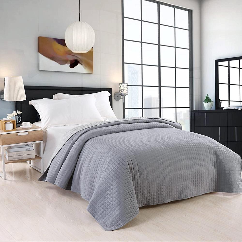 Leichter Bettüberwurf mit Karomuster in 2 Größen aus 100% Polyester - Unique Outlet